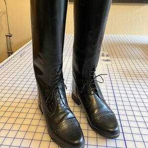 Tall English Equestrian Leather Riding Boots, size 6. Brand New